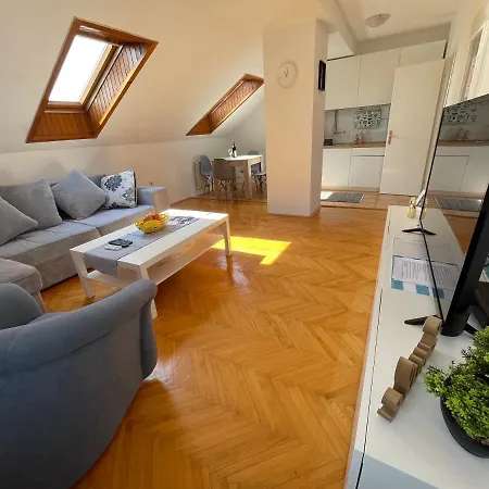 Sunshine Apartment